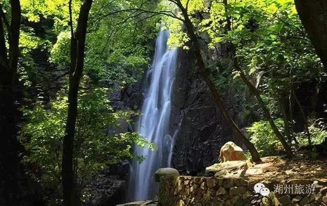 兴产业 惠民生 强组织 活队伍